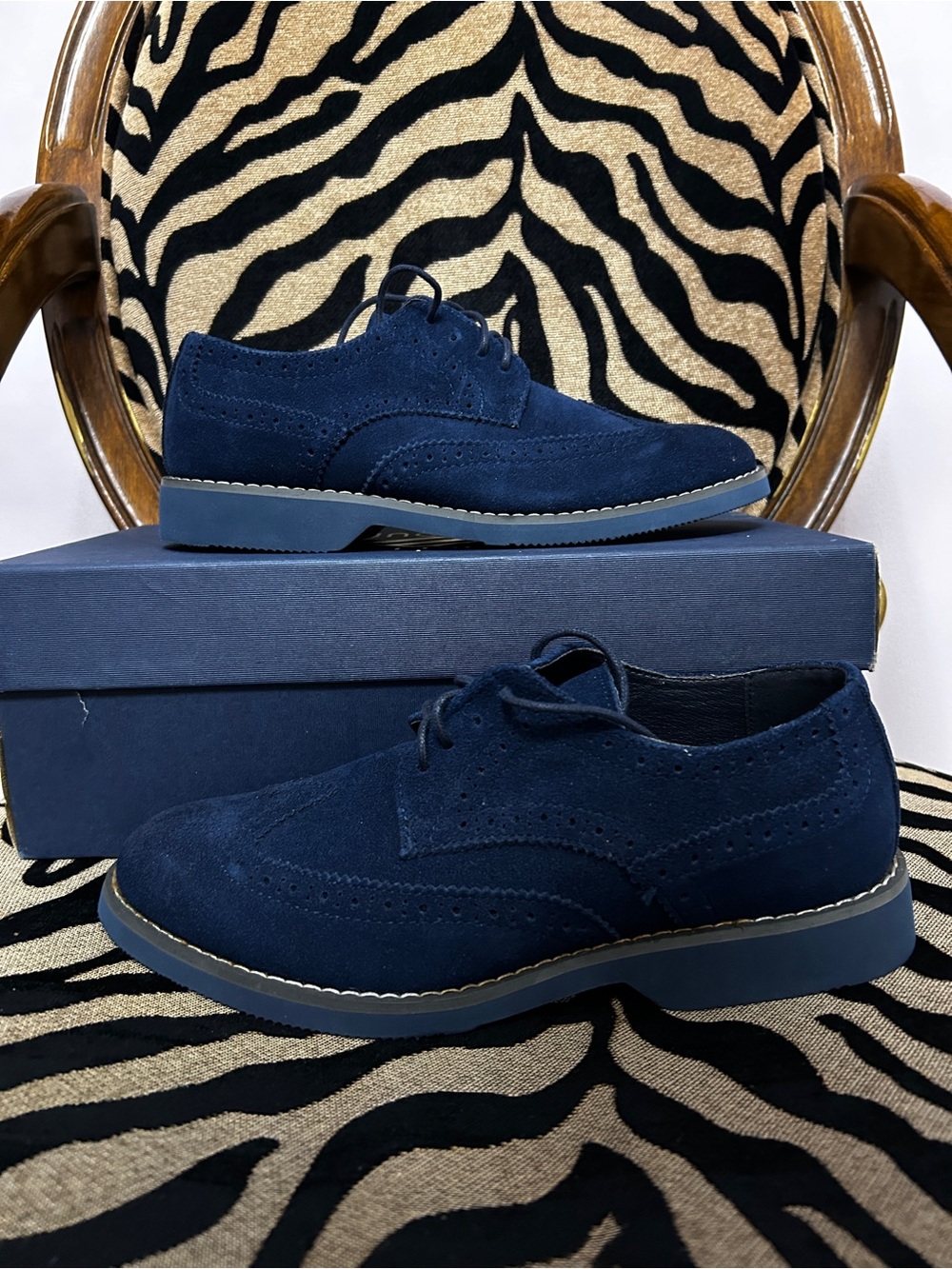 Joseph Abboud Men's Navy Suede Wingtip Derbys